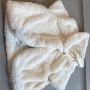 Gymboree White Sherpa Cape for Cozy Warmth